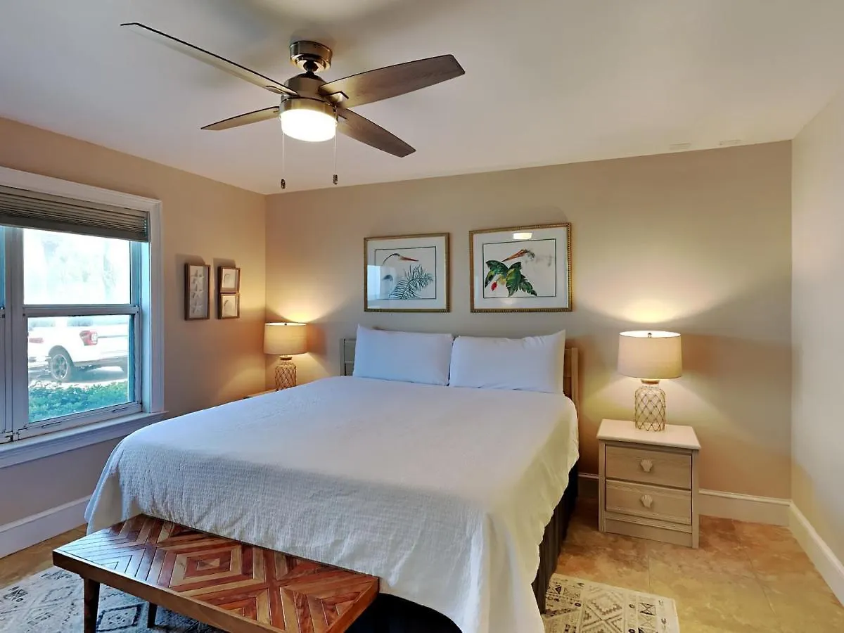 Crystal Dunes #107 Destin Apartment